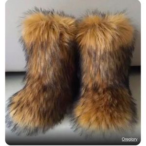 Women's Faux Fur Winter Boots - Brown
